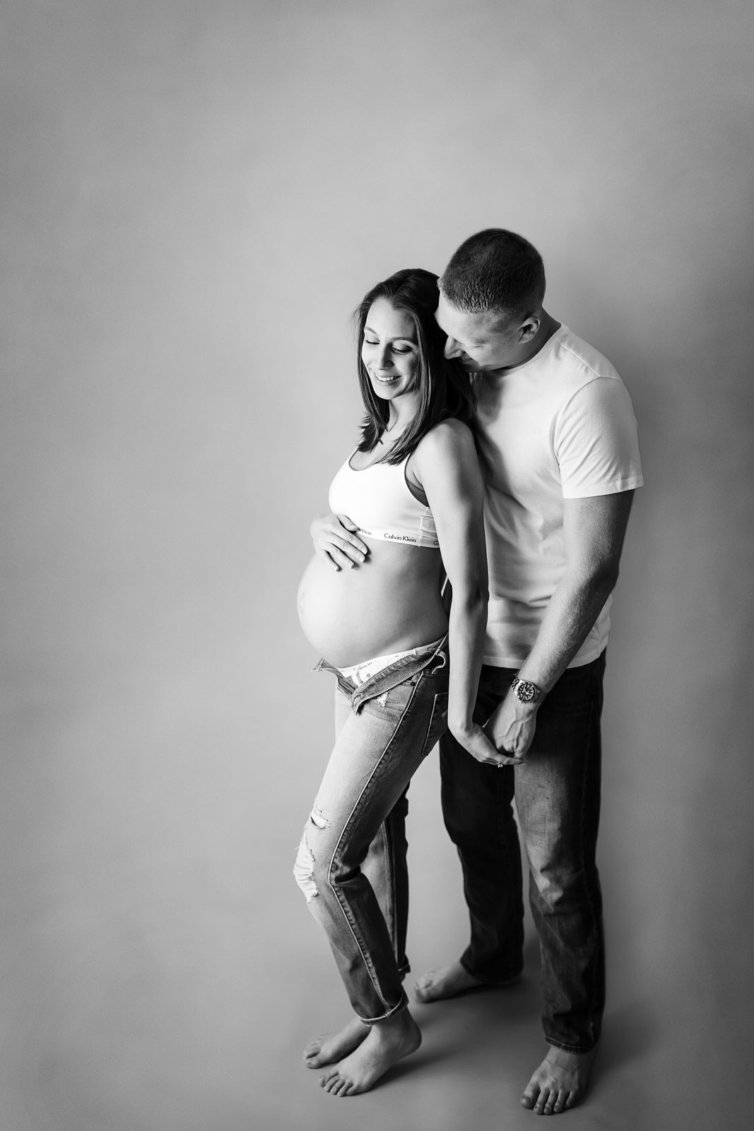 Black and white maternity photos in the studio Jessica & Bo Okeechobee maternity